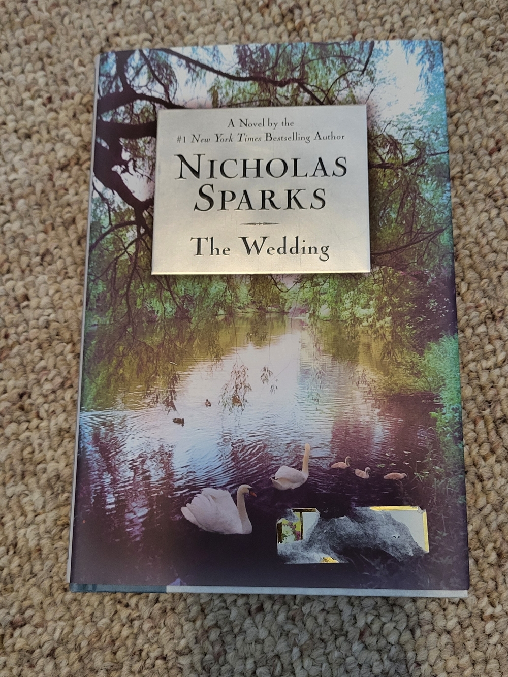 1st Printing Nicholas Sparks "The Wedding" Hardcover Novel - Scenic Cover
